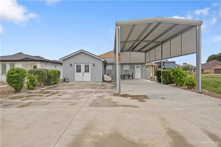 2014 E Bogey DR, Mission, TX 78572