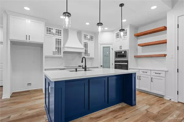 Edinburg, TX 78539,5724 Vulcan AVE