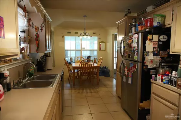 Mission, TX 78572,1811 Crown Pointe BLVD