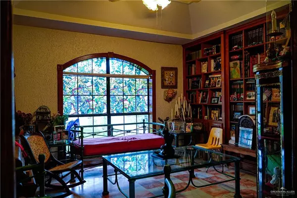 Mcallen, TX 78504,4512 N 5th ST