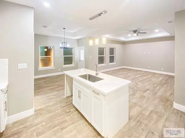 Brownsville, TX 78521,730 Tamarindo ST