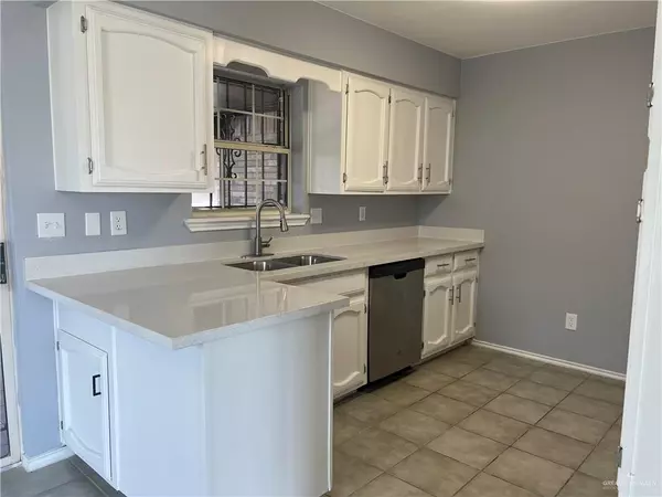 Mission, TX 78572,403 Gemini ST