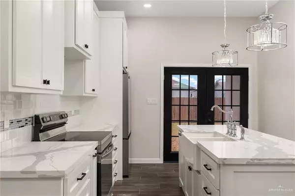 Edinburg, TX 78542,3312 Saturn ST