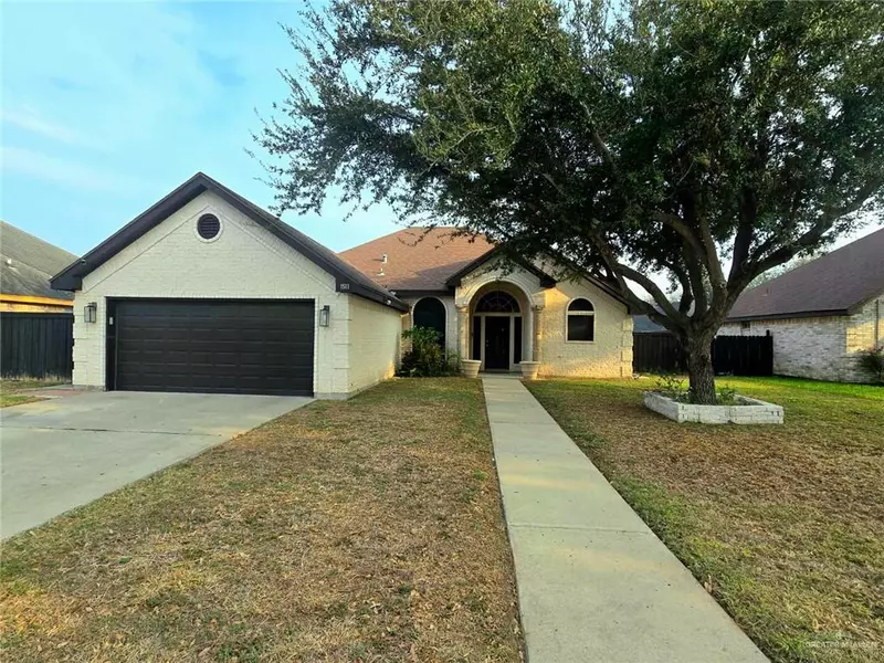 1511 Oak DR, Mission, TX 78572