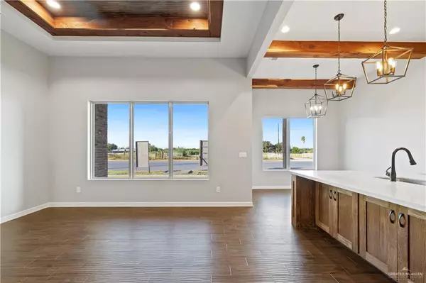 Edinburg, TX 78542,913 E Costa Del Sol AVE