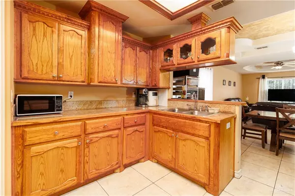 Mcallen, TX 78503,3125 Wanda AVE