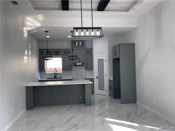 Alton, TX 78573,512 Spring DR