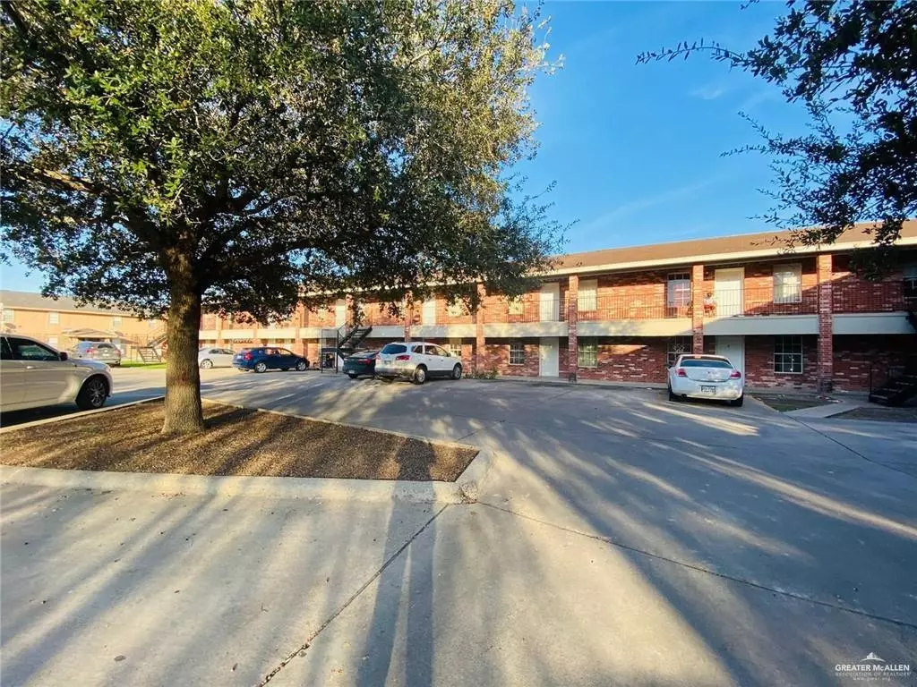 Edinburg, TX 78539,402 Gastel Circle #15