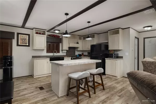 Weslaco, TX 78596,2915 Sage DR