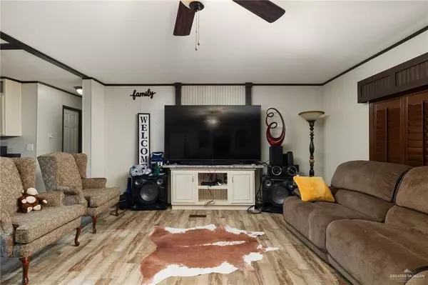 Weslaco, TX 78596,2915 Sage DR