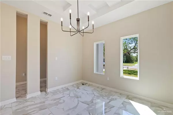 San Benito, TX 78586,727 N Milam ST