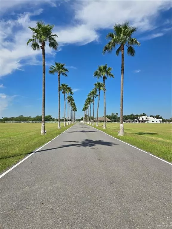 Mission, TX 78574,5832 Moorefield RD