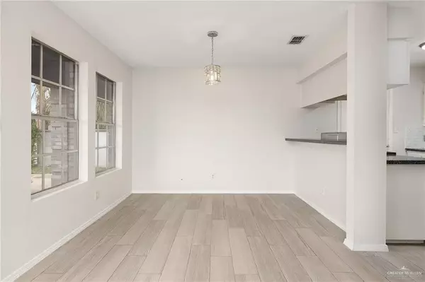 Mission, TX 78574,3111 Sierra CT