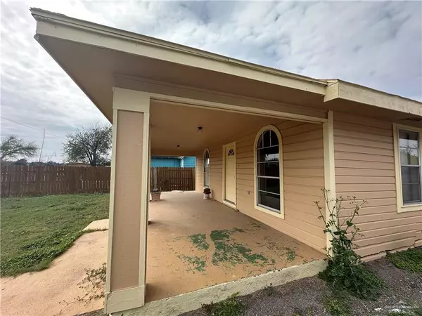 Mission, TX 78572,1615 Oblate AVE
