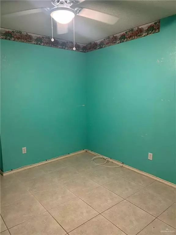 San Juan, TX 78589,109 E 18th ST E