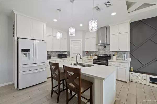 Alamo, TX 78516,819 Canela DR