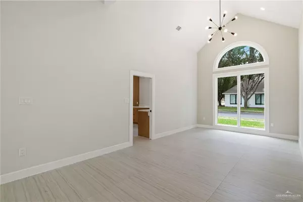 Mcallen, TX 78504,600 Bluebird AVE