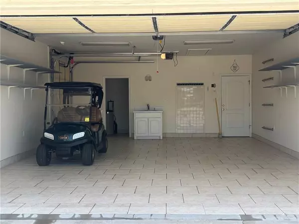 Edinburg, TX 78542,3321 E Clubhouse DR