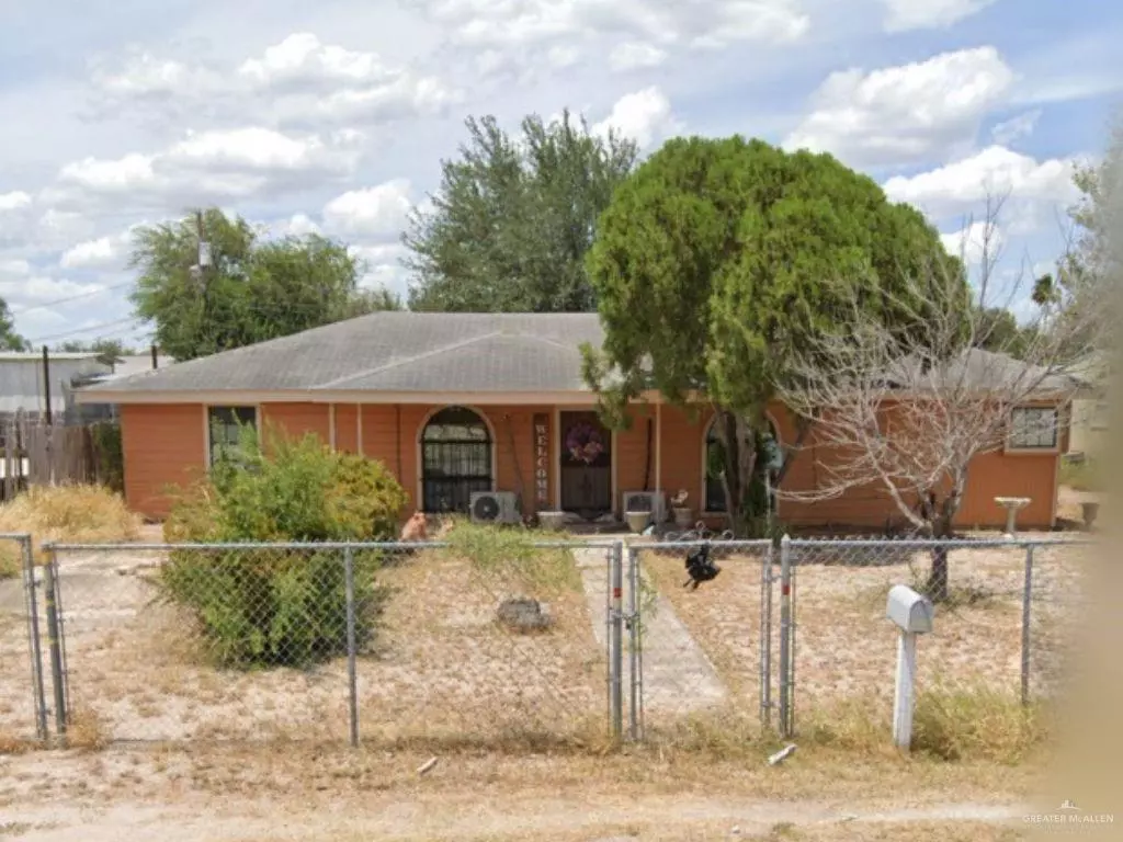 Rio Grande City, TX 78582,243 W Huisache ST W