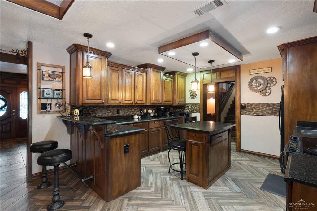 Edinburg, TX 78541,2820 Joan DR