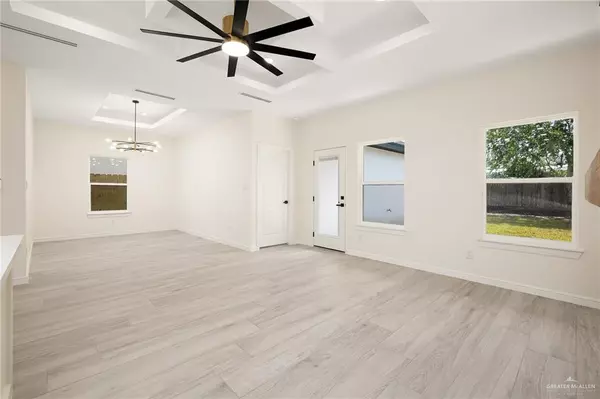 Edinburg, TX 78539,5204 Shalom DR