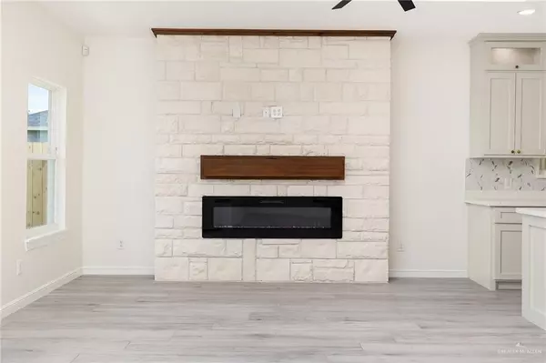 Edinburg, TX 78539,5204 Shalom DR