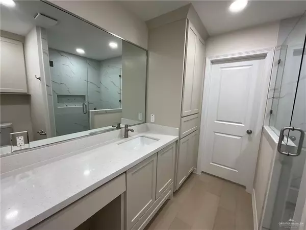 Weslaco, TX 78596,3020 W Hackberry AVE