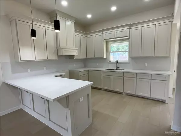 Weslaco, TX 78596,3020 W Hackberry AVE