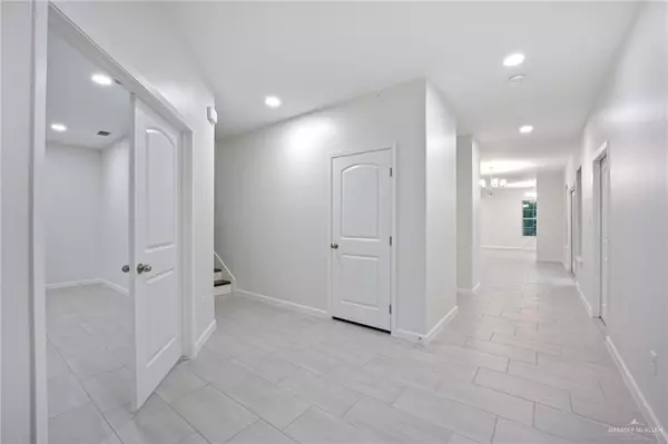 Mission, TX 78572,2906 Alcala CT