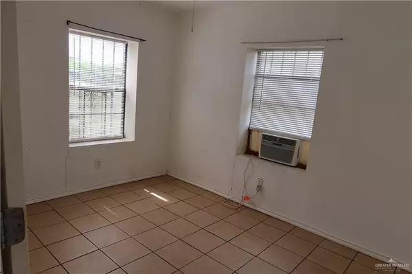 Weslaco, TX 78596,116 N Kansas AVE