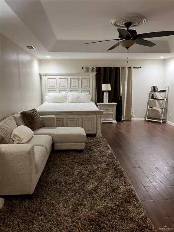 Weslaco, TX 78570,1537 E Mile 13 N ST N