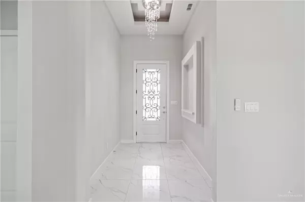 San Juan, TX 78516,907 39th ST