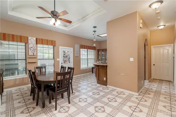 Alamo, TX 78516,308 Hector DR