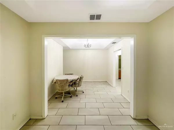 Mcallen, TX 78504,5024 Heron AVE