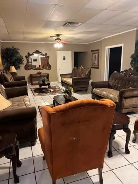 Laredo, TX 78043,Address not disclosed