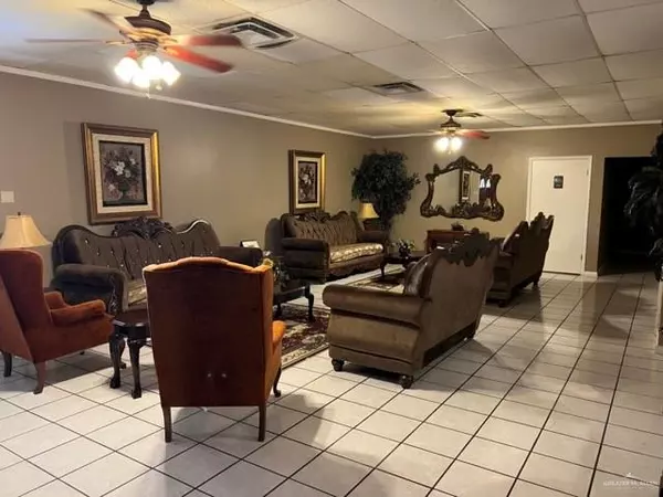 Laredo, TX 78043,Address not disclosed