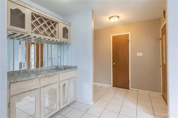 Weslaco, TX 78596,2915 Roselawn DR