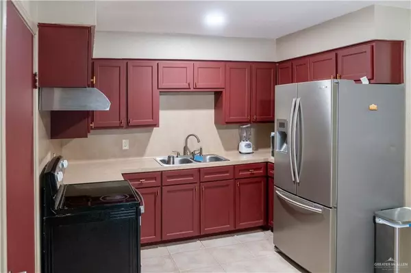 Mcallen, TX 78503,2109 S 31st ST