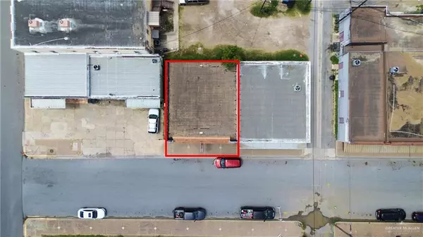 Mercedes, TX 78570,316 & 318 W 3rd ST
