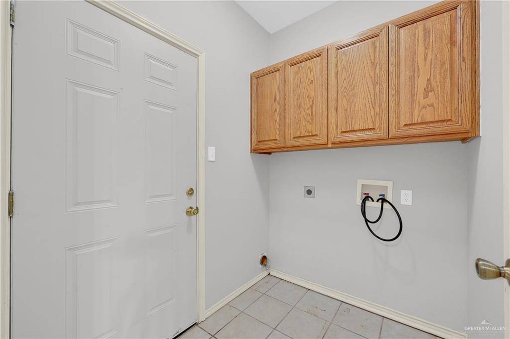 Rio Grande City, TX 78582,1010 Cedarwood DR