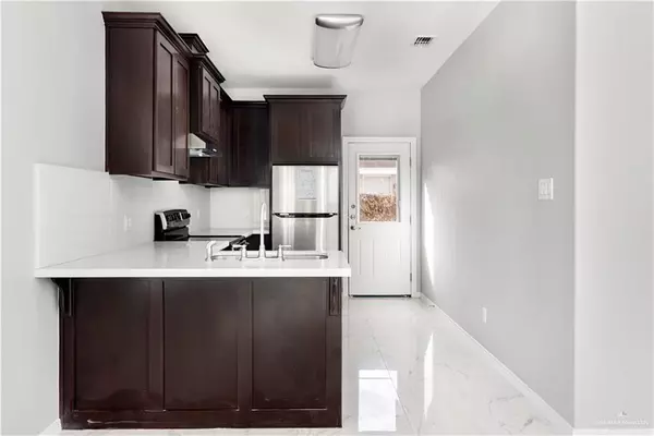 San Juan, TX 78589,103 Sgt. Leonel Trevino ST #D