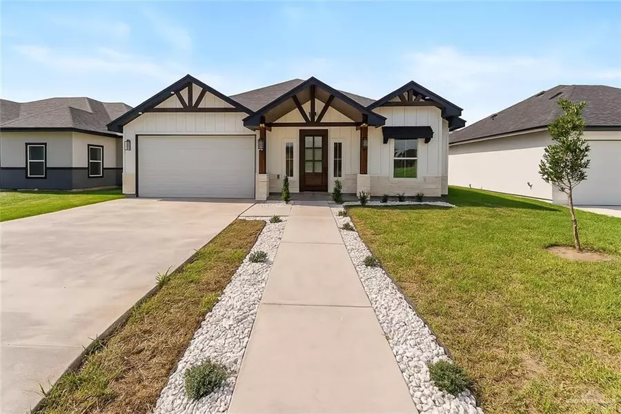 2112 Blue Sky DR, Weslaco, TX 78599