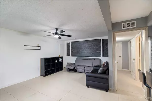 Mcallen, TX 78503,712 Toronto AVE #5