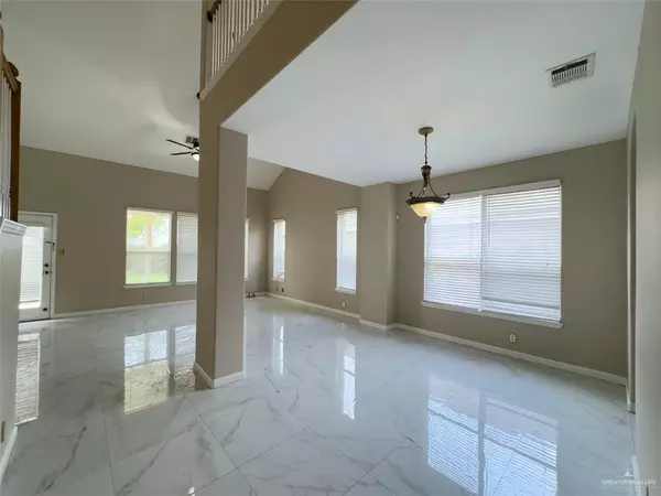 Mission, TX 78572,3402 San Sebastian ST