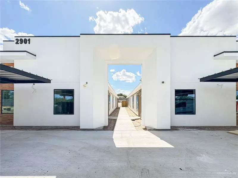 2901 Estevan ST #3, Mission, TX 78574