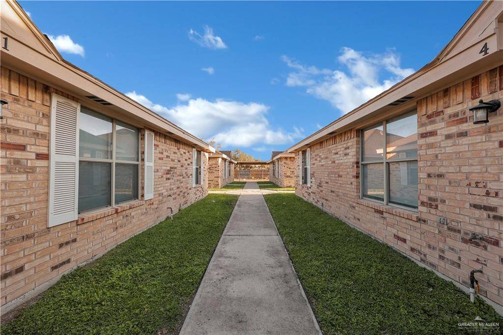 Edinburg, TX 78539,2111 W Western DR #1