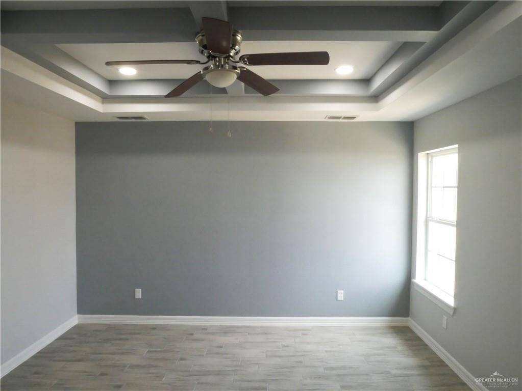 Weslaco, TX 78599,12517 Mile 2 W