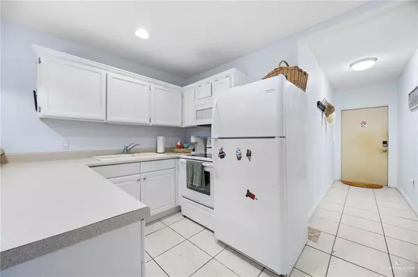 South Padre Island, TX 78597,6300 Padre BLVD #871