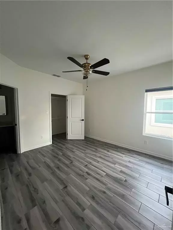 Edinburg, TX 78541,1006 N Clarence AVE #4