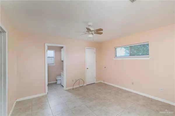 Mission, TX 78572,1807 Village Square